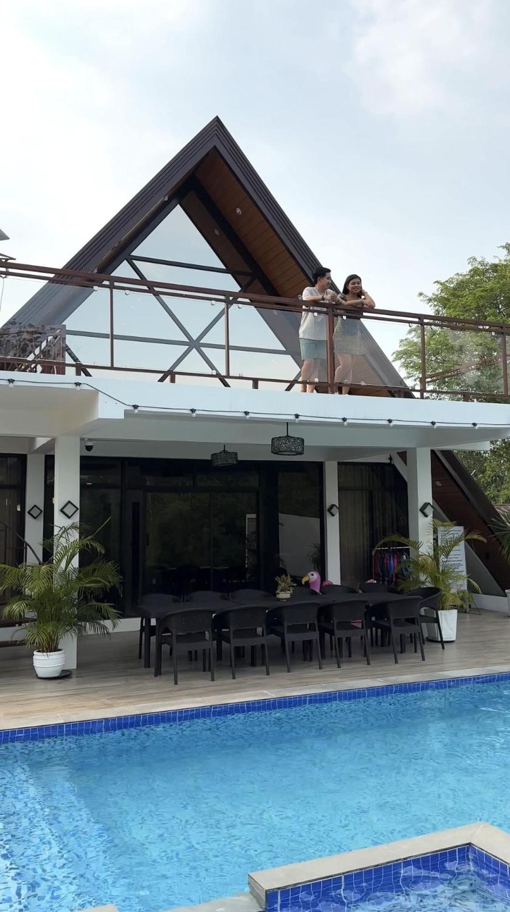 Redwood Cabin Bolinao Kültér fotó