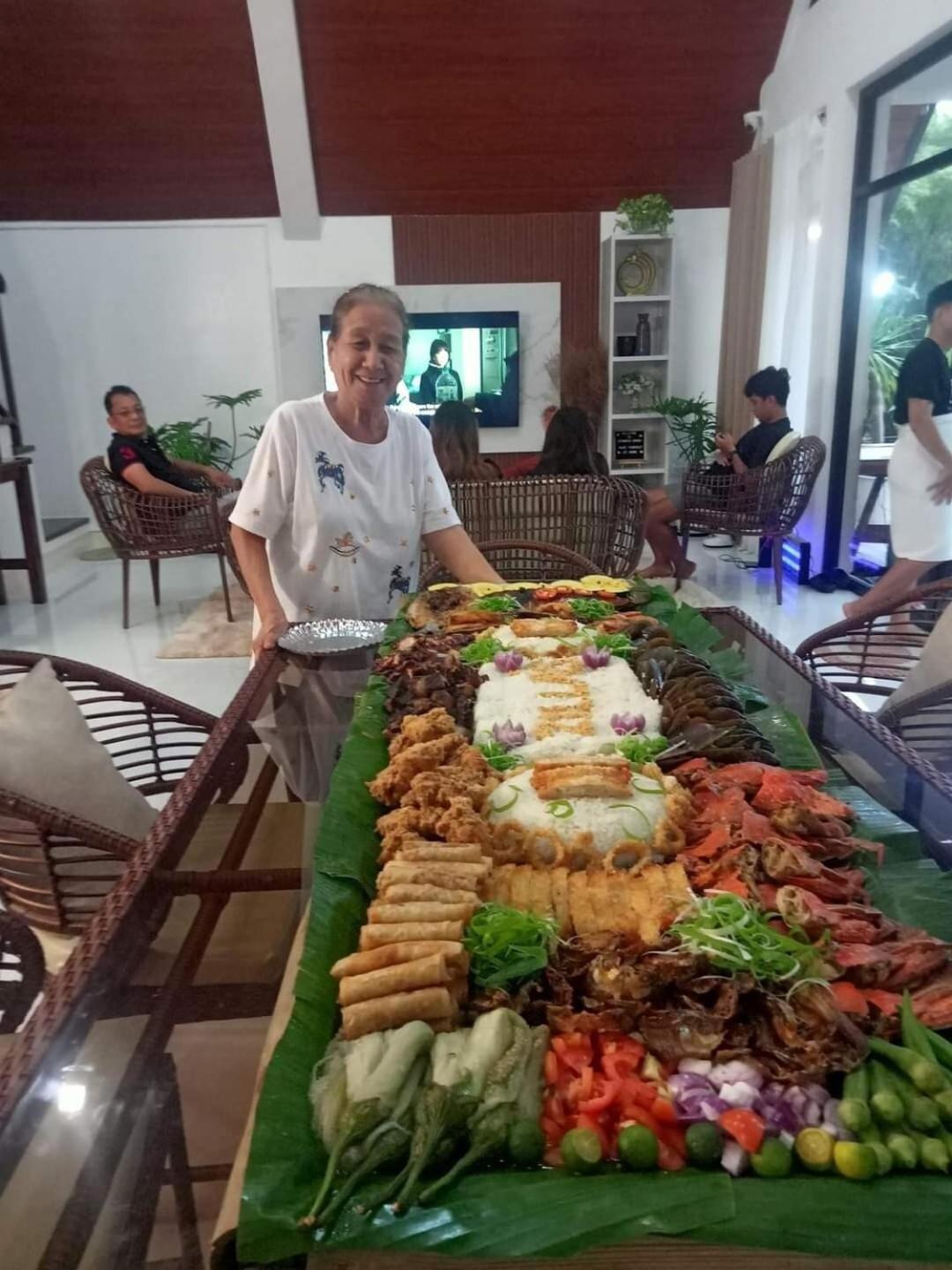 Redwood Cabin Bolinao Kültér fotó